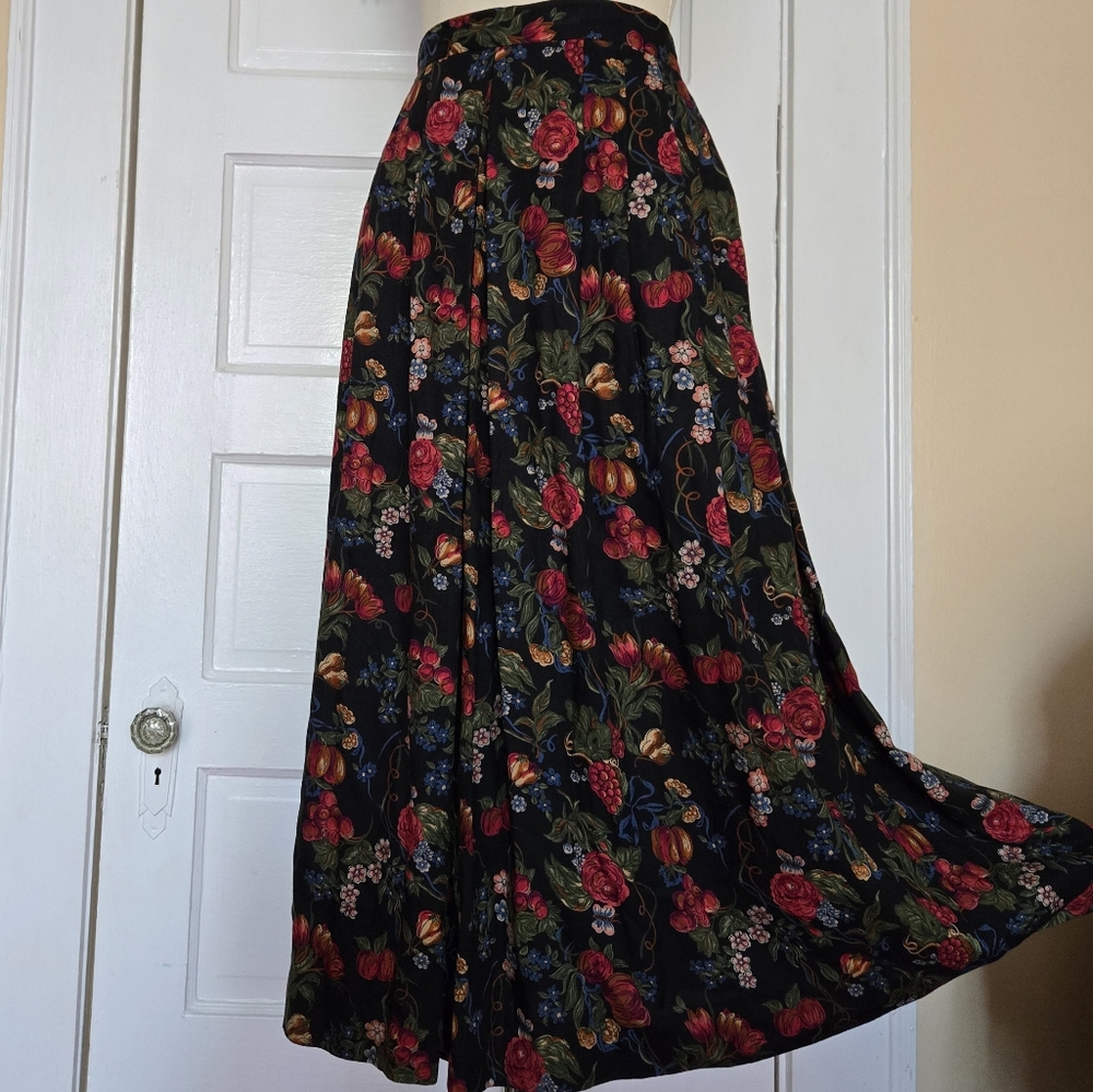 Susan Bristol Rayon Wool Pleated Floral Maxi Skirt